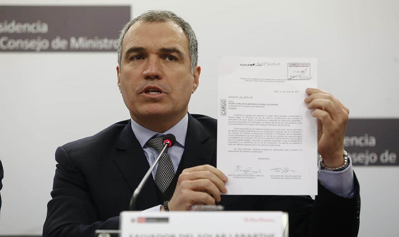 Gobierno plantea que adelanto elecciones de Presidente y Congresistas sea en abril del 2020