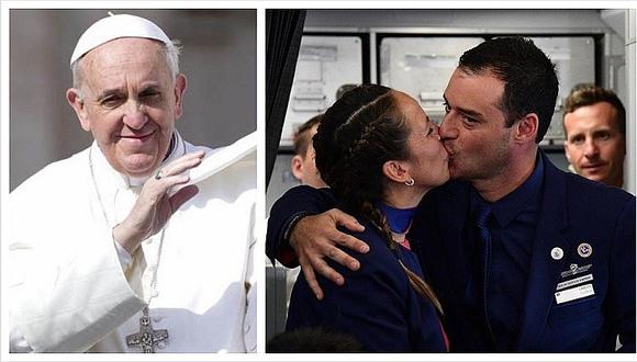 ​Papa Francisco casó a tripulantes de avión que le contaron su penosa historia