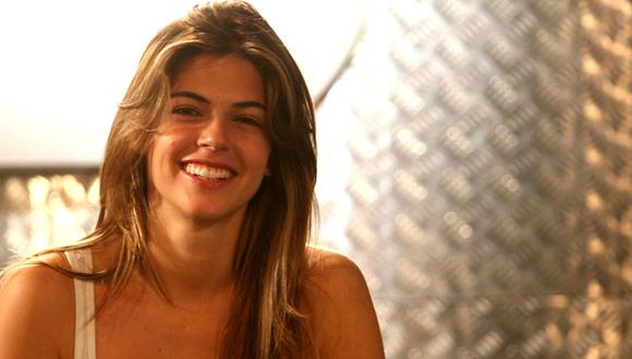 Stephanie Cayo rechazó papeles en Televisa para lanzar su disco en Lima