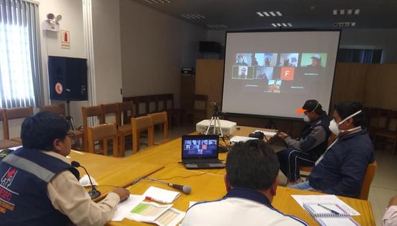 Las autoridades de la región Puno coordinaron acciones mediante videoconferencia ante la aparición del segundo caso. (Foto: Gobierno Regional de Puno)