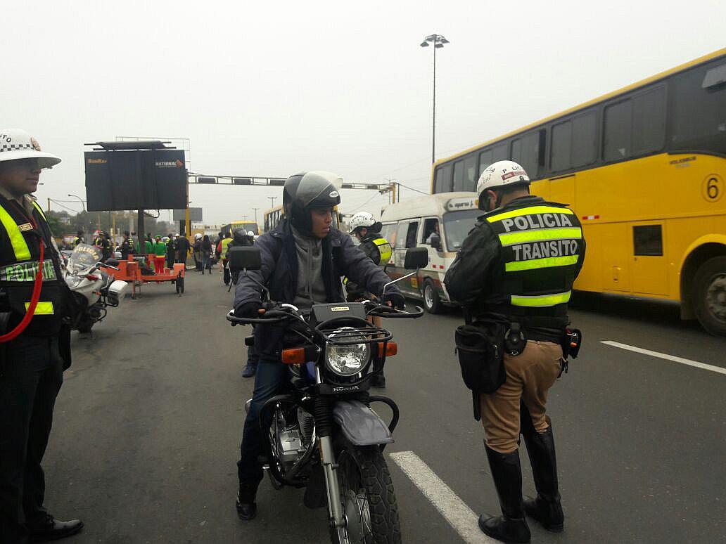 PNP pone 500 papeletas en la capital ¡al día!