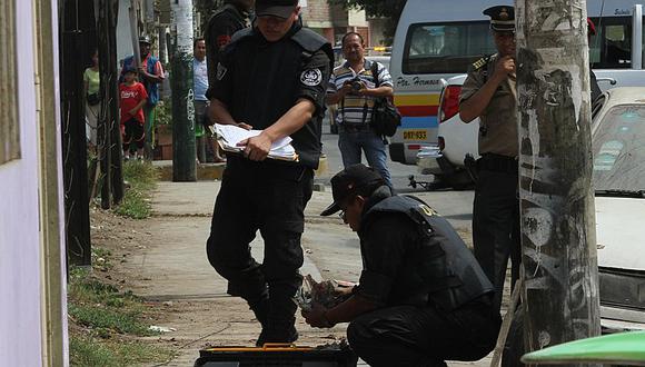San Juan de Miraflores: Hinchas dejan bombas en puerta de vivienda    