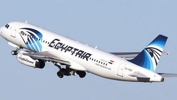 Avión, con 66 personas, que iba de París a El Cairo desaparece de radar  