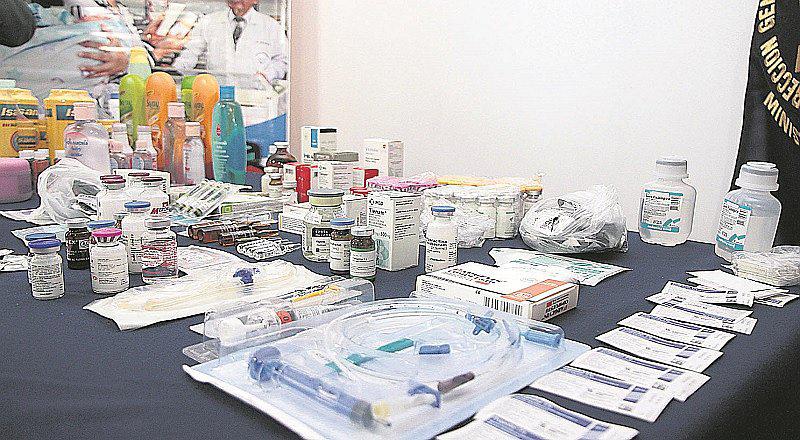 Denuncian falta de medicinas y EsSalud se defiende así 