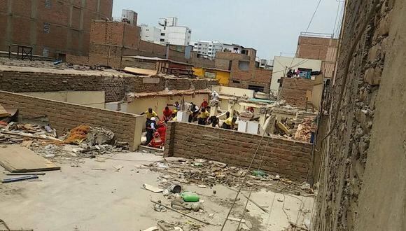 Breña: Trabajador queda atrapado en obra de construcción [VIDEO Y FOTOS]