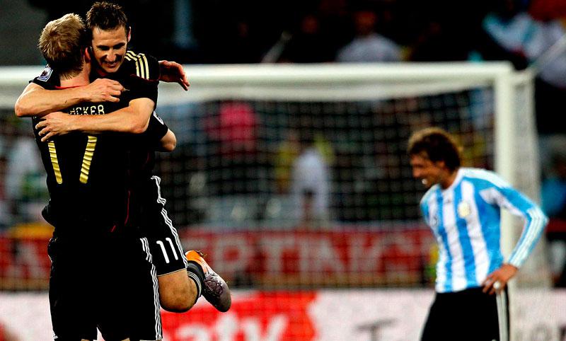 Alemania destruyó a Argentina 4-0 y pasó a semifinales