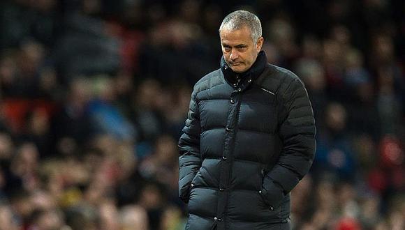Jose Mourinho se queja porque "las reglas son diferentes para mí" 