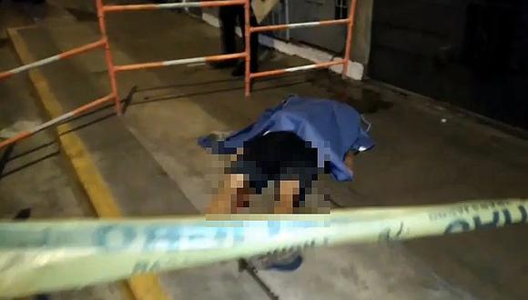 ​Callao: Hombre se desvanece en la calle y muere a pocos metros de su casa (VIDEO)