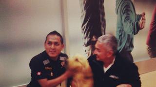 Perro recibió muy contento a César Millán a su llegada a Lima [FOTO] 