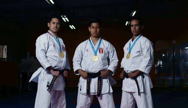 John Trebejo, Oliver del Castillo y Carlos Lam – Oro en karate modalidad kata (Foto: GEC)