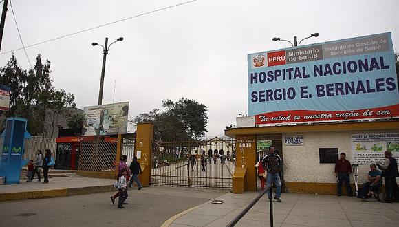 Comas: vecinos protestan frente al Sergio E. Bernales y ¡exigen nuevo hospital!