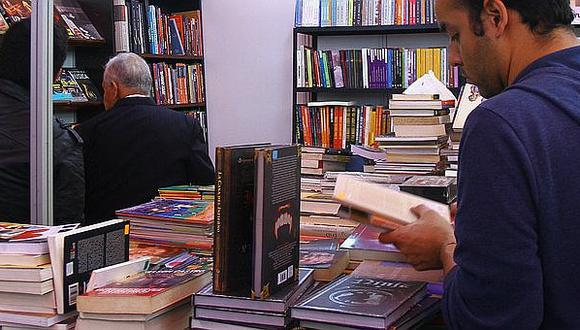 Según cifras de 2017, los peruanos leen menos de un libro al año.