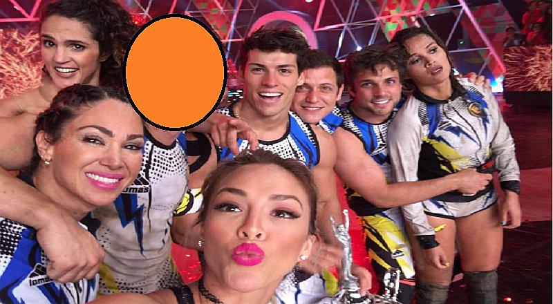 ¡Otro exguerrero en la mira de Migraciones! Rindió tres horas de manifestación 