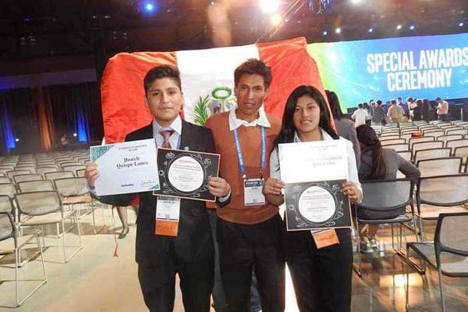 Escolares peruanos destacan en feria internacional de ciencia e ingeniería