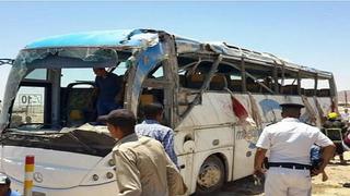 Bus lleno de cristianos fue atacado y murieron al menos 7 personas en Egipto 