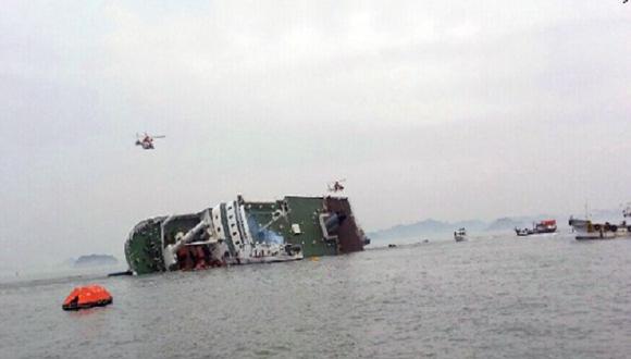 Corea del Sur: Tres muertos y 292 desaparecidos en el barco de pasajeros hundido