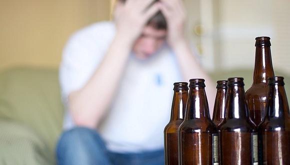 ​¿Por qué personas 'borran casette' cuando beben alcohol?