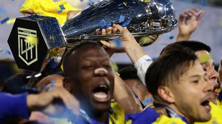 Luis Advíncula y sus declaraciones tras ser campeón con Boca Juniors: “Agradecer a mis compañeros”