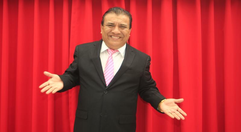 Manolo Rojas defendió la postulación de artistas al Congreso 