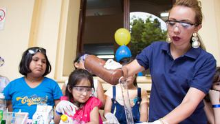 Concytec organiza actividades para incentivar el interés por la ciencia en las niñas