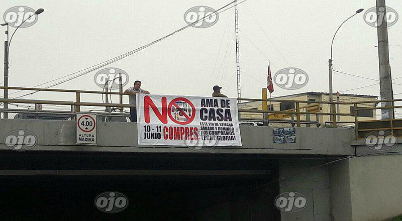 Pura Vida: carteles pidiendo no comprar este y otros productos invaden Lima (VIDEO)