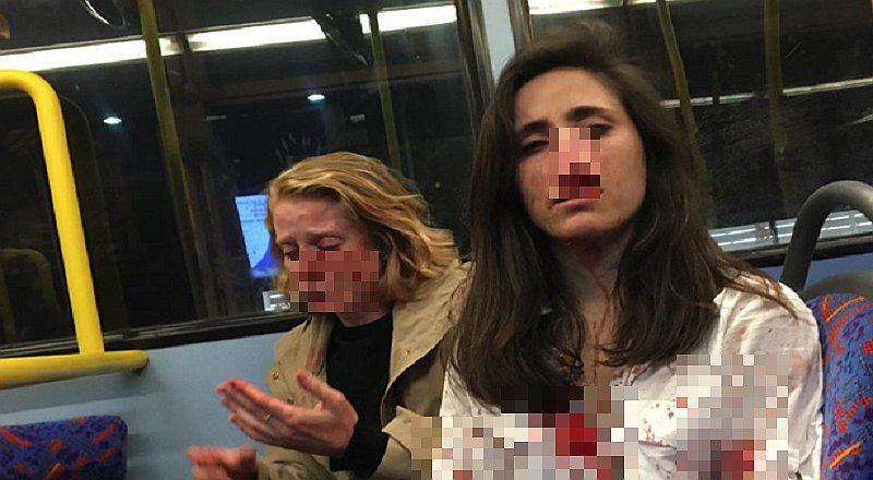 Pareja de lesbianas son golpeadas por cuatro hombres dentro de bus en Londres 