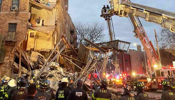 Parte de una estructura de un edificio residencial de seis pisos se derrumbó en el distrito de El Bronx, ciudad de Nueva York.  (Foto: X @FDNY)