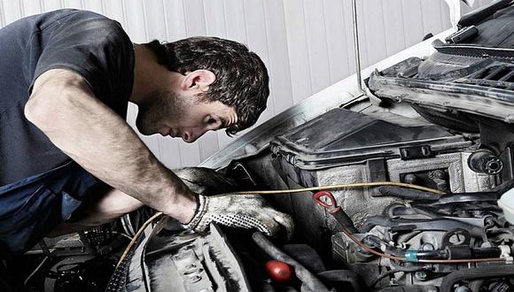¿Se malogró tu auto? 5 tips para jamás ser estafado en un taller mecánico