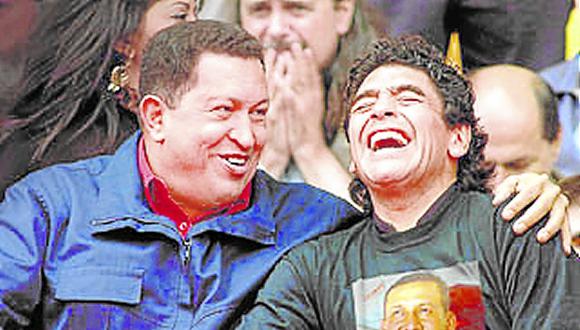 Maradona llora por Chávez