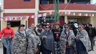 Víctimas de las heladas en zonas altoandinas recibieron apoyo del Comité de Damas del Congreso
