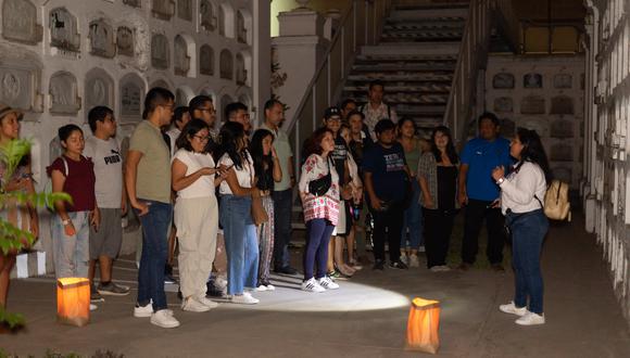 El Museo Cementerio Presbítero Maestro celebra el mes de las letras peruanas con un recorrido nocturno. (Foto: Beneficencia de Lima).