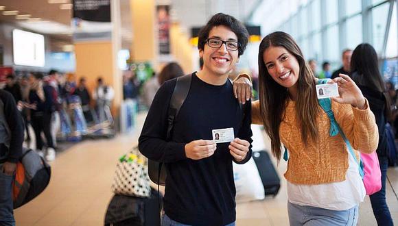 Vuelve la promoción de Medio Pasaje universitario en vuelos nacionales