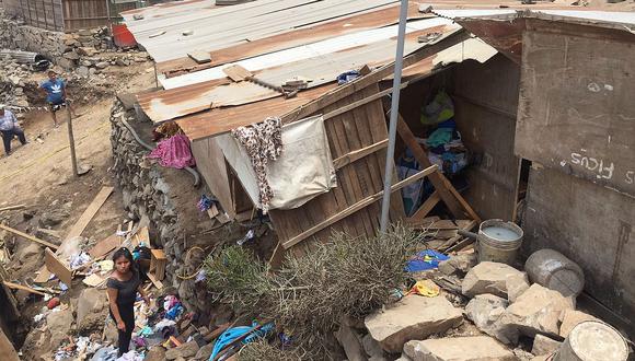 ​Chosica: mujer y su bebé recién nacido mueren tras caer roca en su casa (FOTOS y VIDEO)