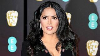 Salma Hayek pasó de morocha a rubia y luce realmente increíble