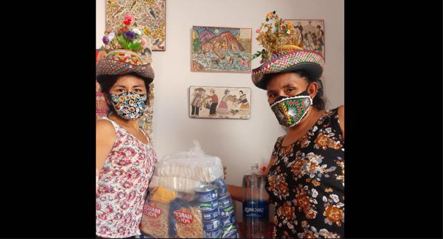 “El turno de la maravilla del arte textil diseñó la pollera sarhuina en mascarillas", describió la artista textil en su Facebook