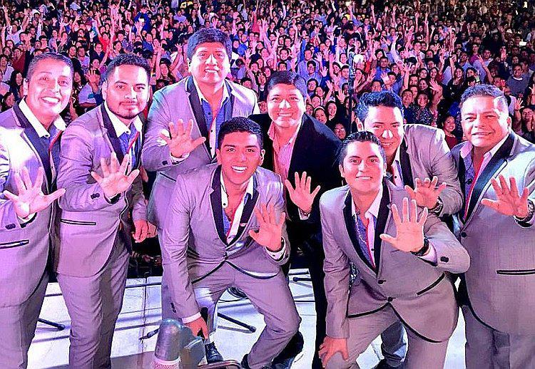 ​Cantante de Grupo5 se va de la orquesta y ya se luce en nuevo grupo de cumbia