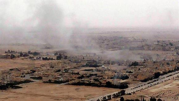 Con apoyo ruso, Ejército sirio avanza en Palmira para botar al Estado Islámico