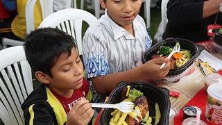 ​Día del Pollo a la Brasa: Más de 500 niños del país lo celebraron por adelantado