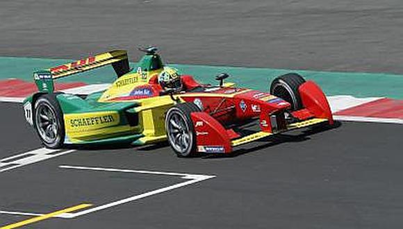Fórmula E: Brasileño Lucas Di Grassi vence en Long Beach y es puntero