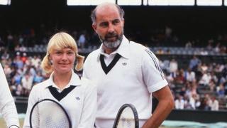  Extenista Bob Hewitt, ganador de nueve Grand Slam, violó a sus alumnas menores 