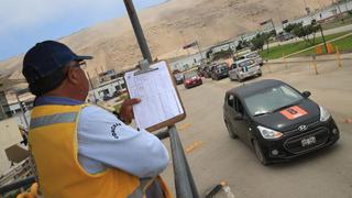 Licencia de conducir: choferes denuncian suspensión de evaluaciones en Touring de Conchán por falla en Reniec