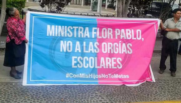 Colectivo 'Con mis hijos no te metas' reaparece en calles de Lima (FOTOS)
