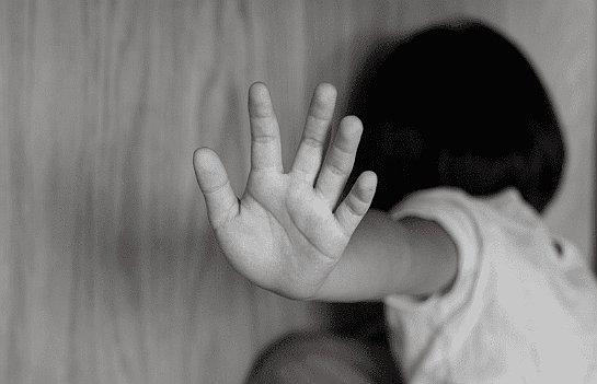 Obrero abusa sexualmente de niña de 8 años mientras realizaba unos arreglos en la casa