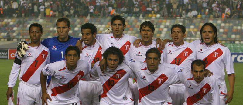 Perú sube 15 posiciones en ranking FIFA