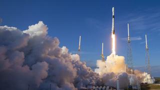 Cohete de SpaceX despega rumbo a Estación Espacial Internacional