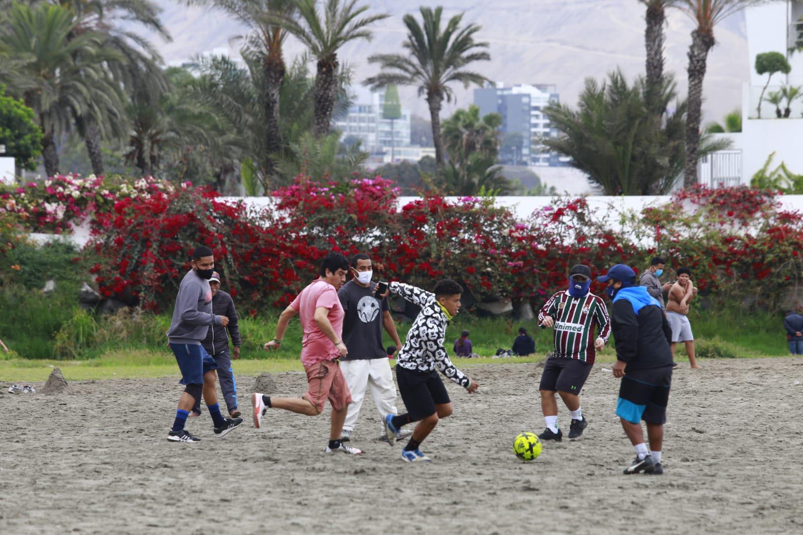 Las prácticas deportivas grupales están prohibidas a fin de prevenir contagios de COVID-19. (Fotos: Jessica Vicente/@photogec)