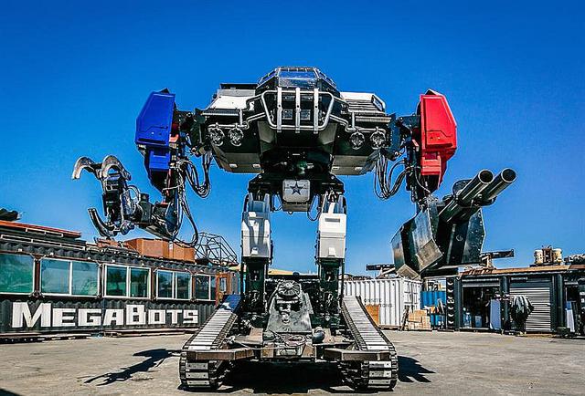 ​Combate "a muerte" entre robots gigantes es futuro del deporte (FOTOS)