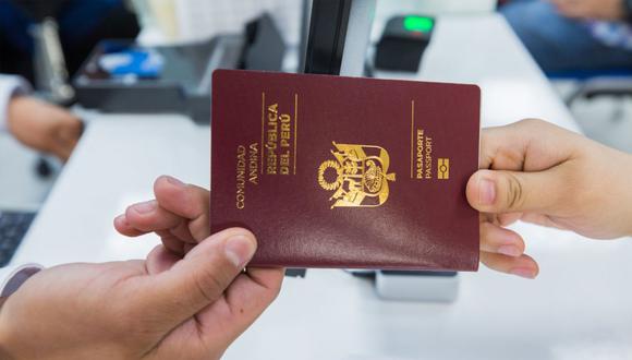Migraciones precisó que emitirá pasaportes electrónicos de emergencia para los usuarios con viajes programados, 48 horas previas a la salida del vuelo. (Foto: Andina)