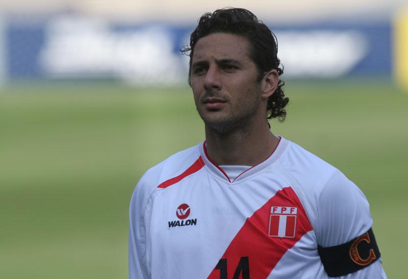 Claudio Pizarro: "Aún tengo el sueño de clasificar a un mundial"