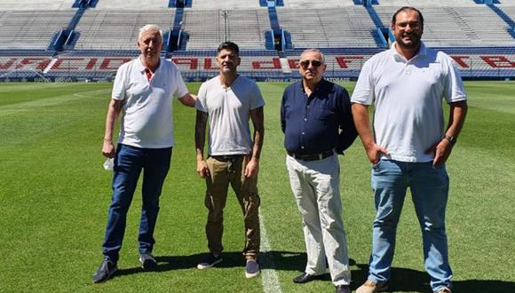 El gerente de Selecciones de la FPF visitó las instalaciones del Estadio Centenario. Foto: @SeleccionPeru.